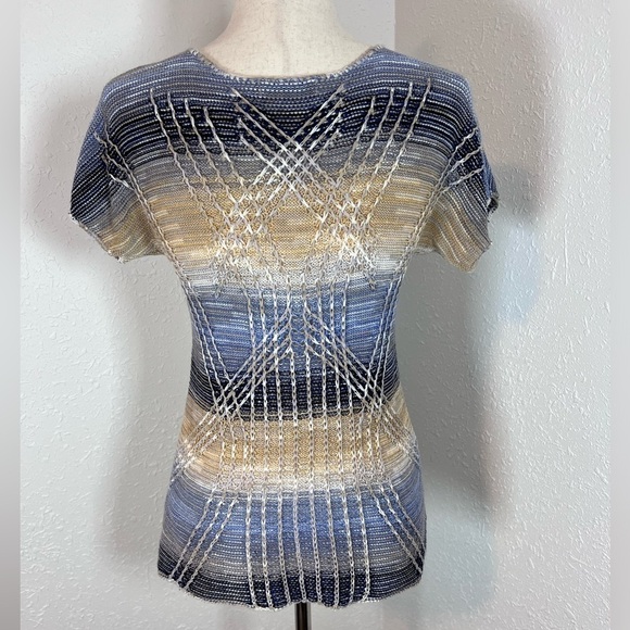 Nic + Zoe Short Sleeve Linen Blend Abstract Knit Lightweight Sweater - Picture 3 of 6